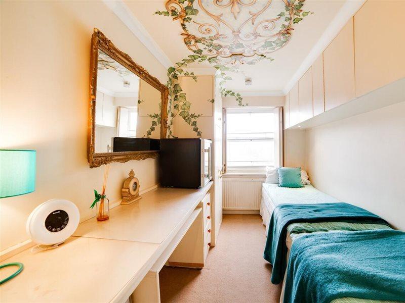 Oyo London Lodge Экстерьер фото