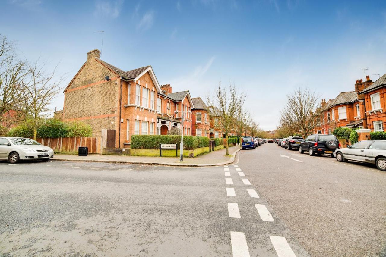 Oyo London Lodge Экстерьер фото